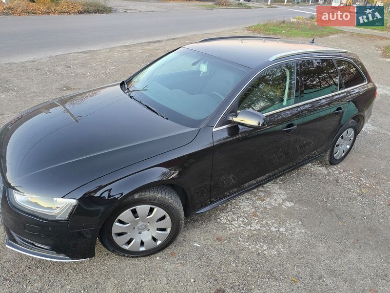 Універсал Audi A4 2014 в Львові
