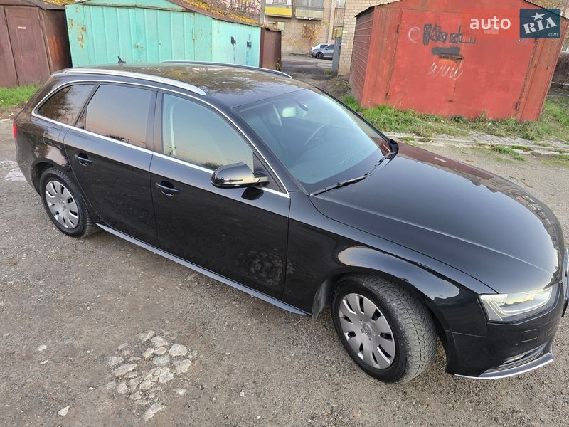 Універсал Audi A4 2014 в Львові