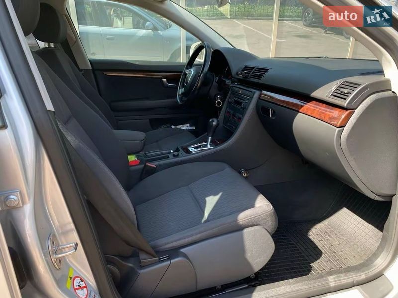 Седан Audi A4 2006 в Киеве