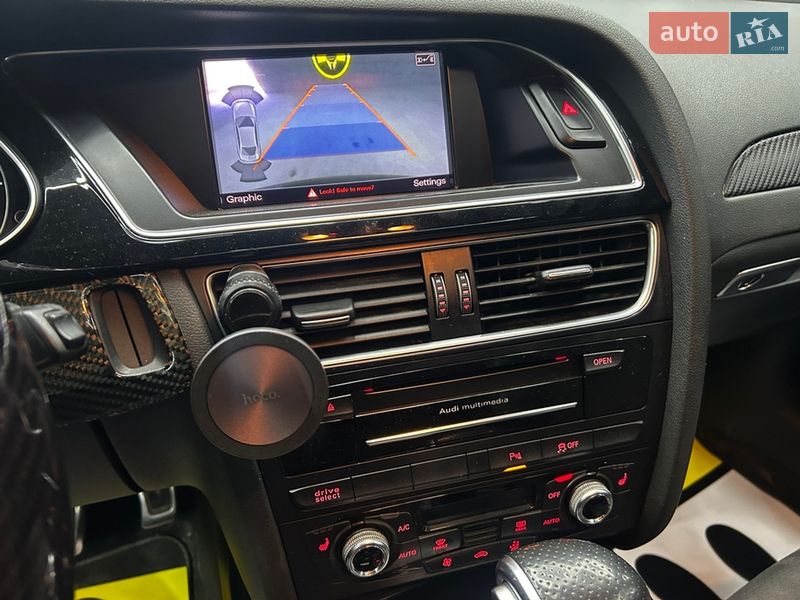Седан Audi A4 2015 в Черновцах
