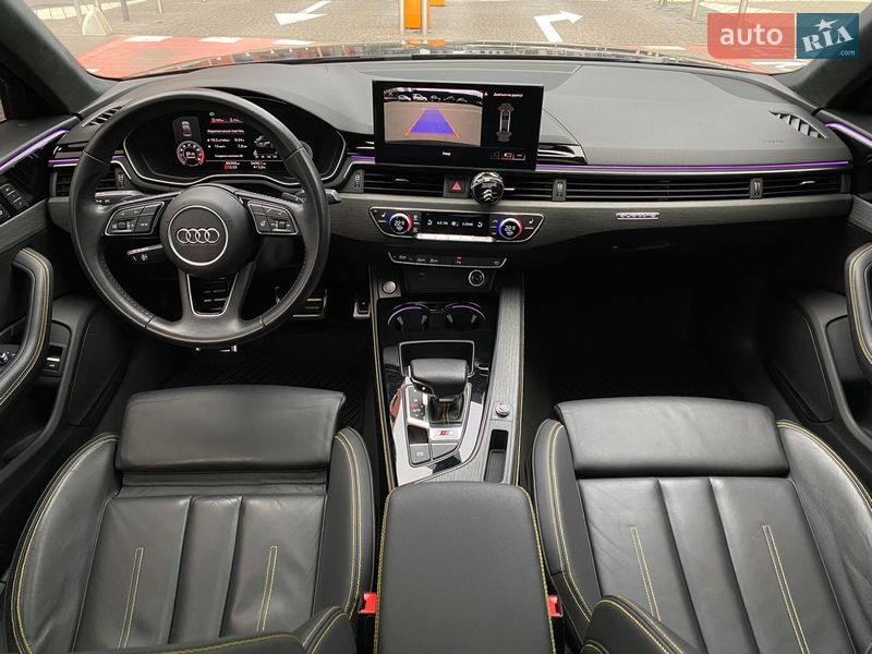 Седан Audi A4 2020 в Києві