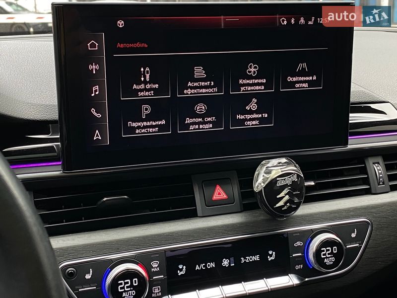 Седан Audi A4 2020 в Києві