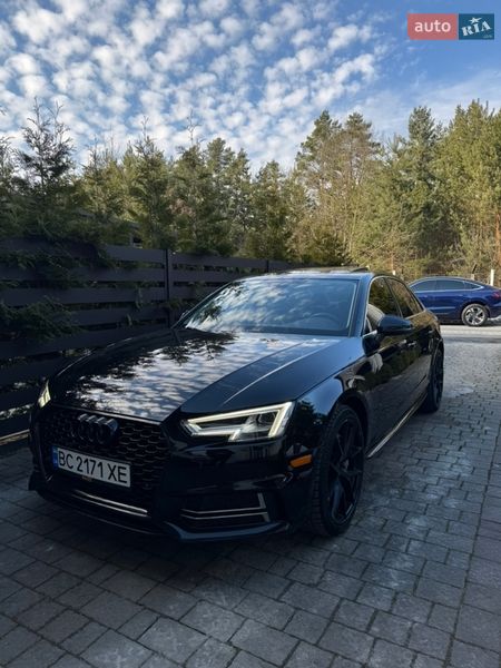 Седан Audi A4 2016 в Львове