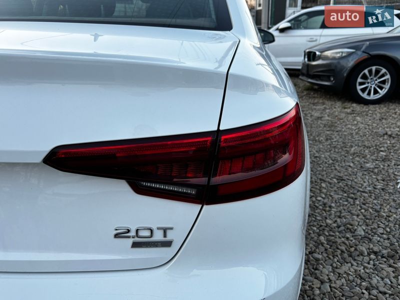 Седан Audi A4 2017 в Стрию