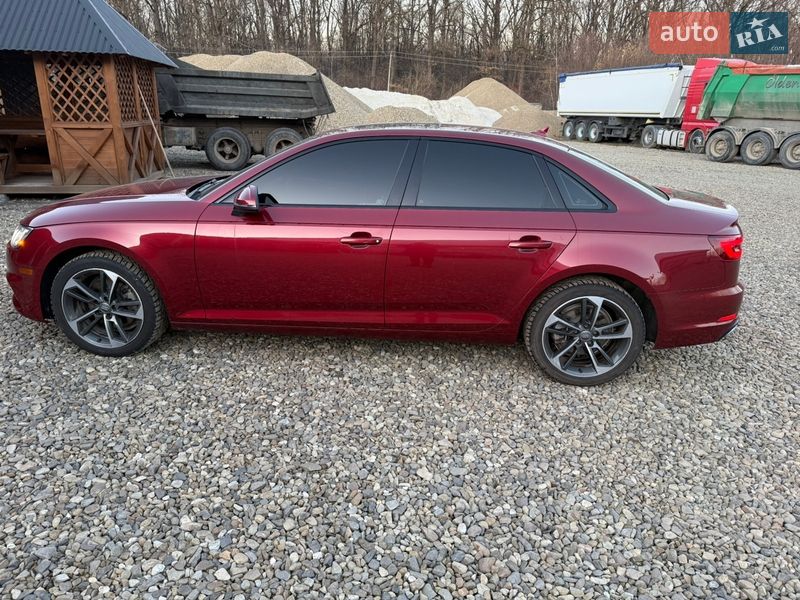 Седан Audi A4 2019 в Ивано-Франковске