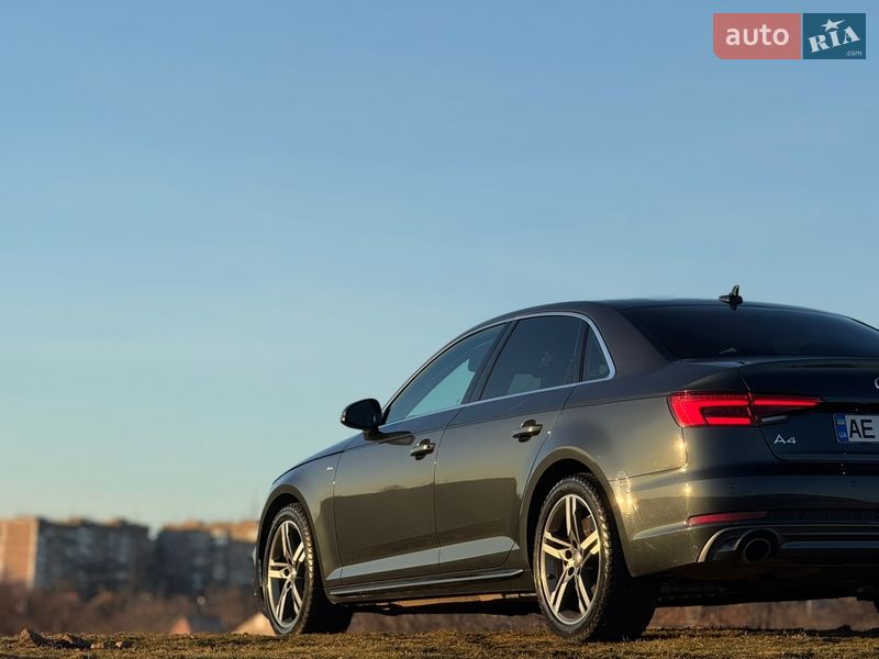 Седан Audi A4 2017 в Кривому Розі