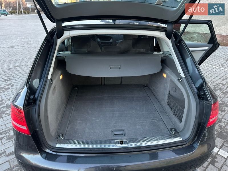 Универсал Audi A4 2009 в Киверцах