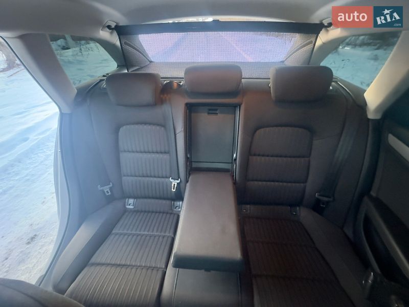 Універсал Audi A4 2011 в Бучі