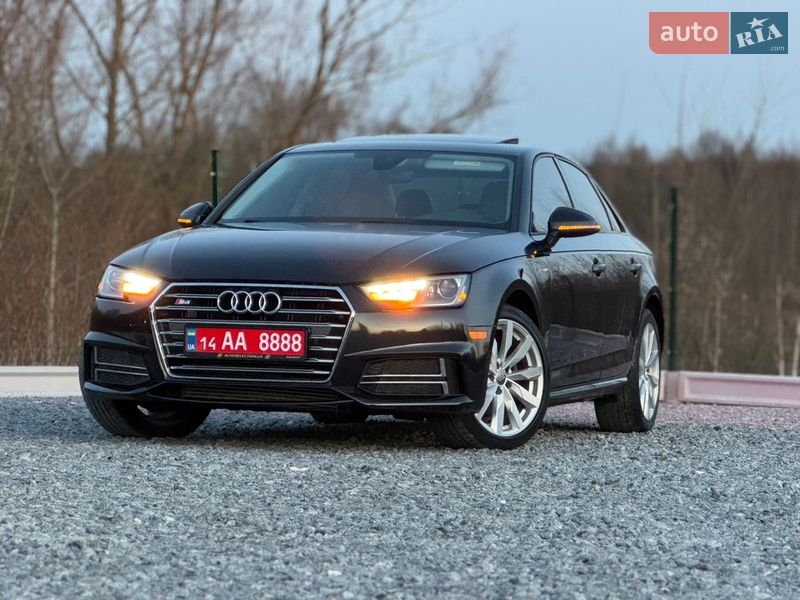 Седан Audi A4 2018 в Дрогобичі