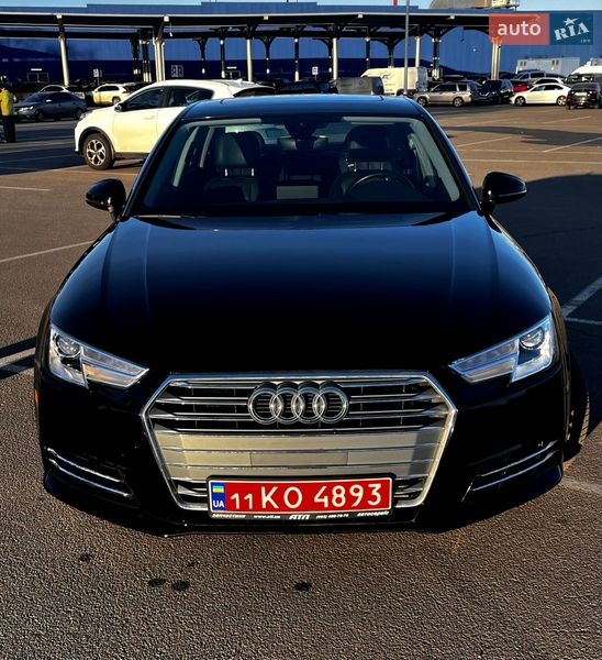 Седан Audi A4 2017 в Киеве
