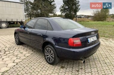Седан Audi A4 1997 в Чернівцях