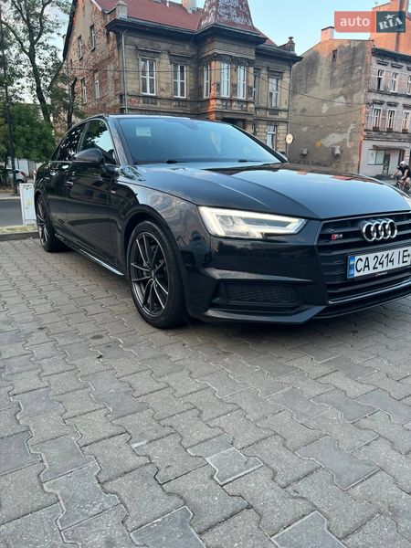 Audi A4 2016