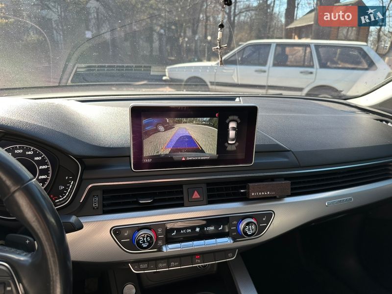 Седан Audi A4 2017 в Трускавце