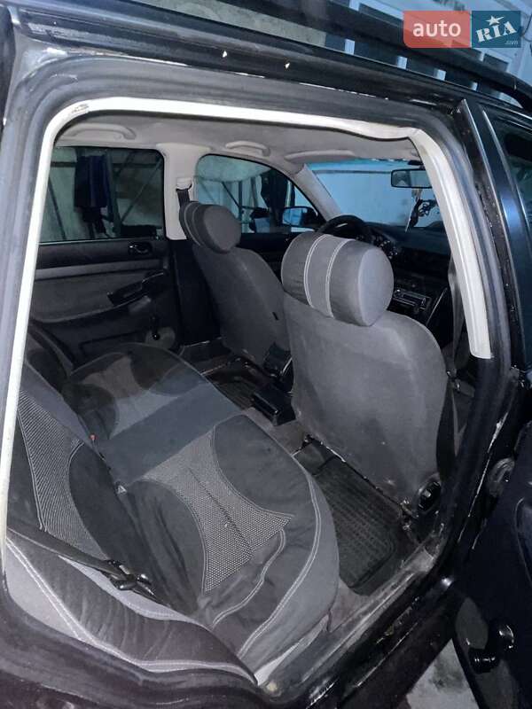 Универсал Audi A4 1996 в Рава-Русской