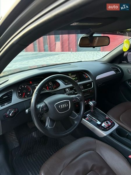Седан Audi A4 2014 в Львові
