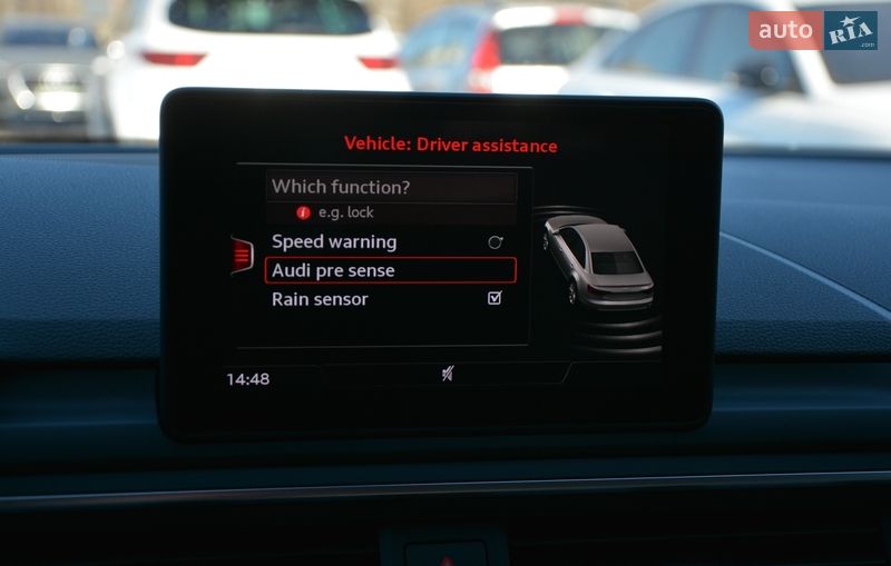 Седан Audi A4 2018 в Киеве
