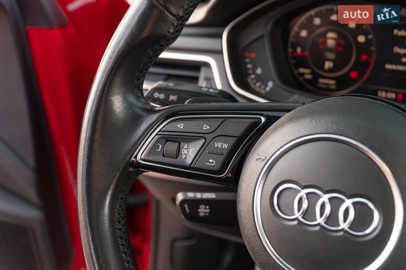 Седан Audi A4 2016 в Самборе