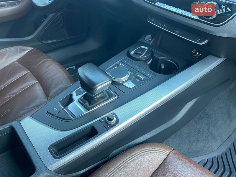 Седан Audi A4 2016 в Миколаєві