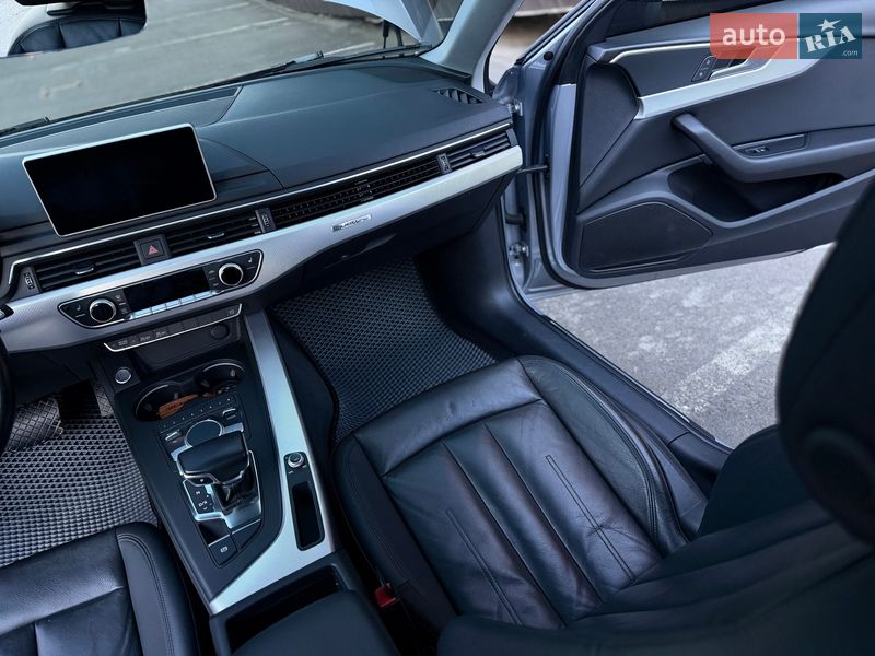 Седан Audi A4 2016 в Одесі