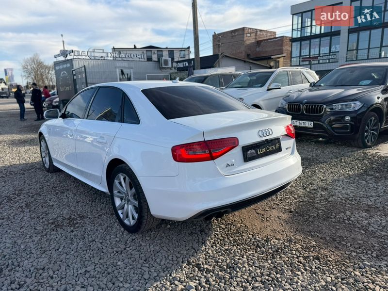 Седан Audi A4 2014 в Ивано-Франковске