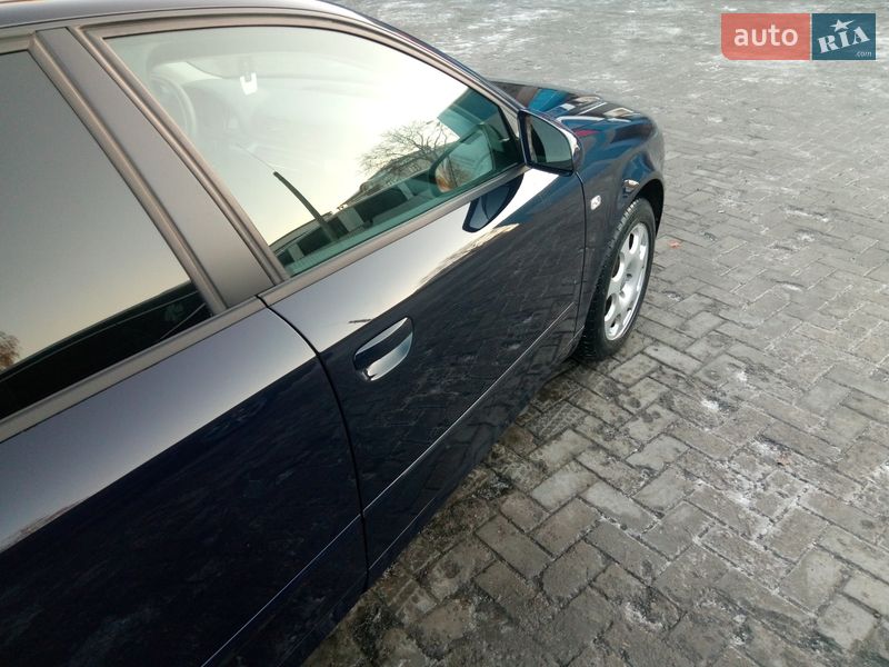 Седан Audi A4 2005 в Чернівцях