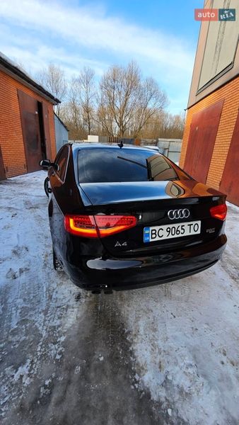 Седан Audi A4 2013 в Львові