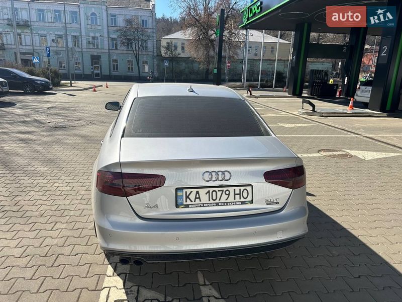 Седан Audi A4 2015 в Киеве