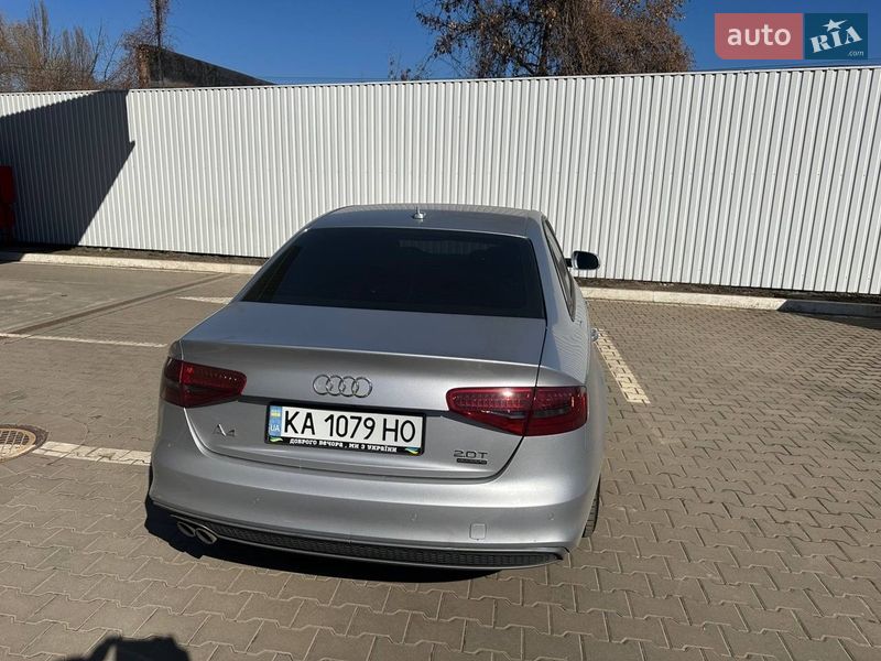 Седан Audi A4 2015 в Киеве