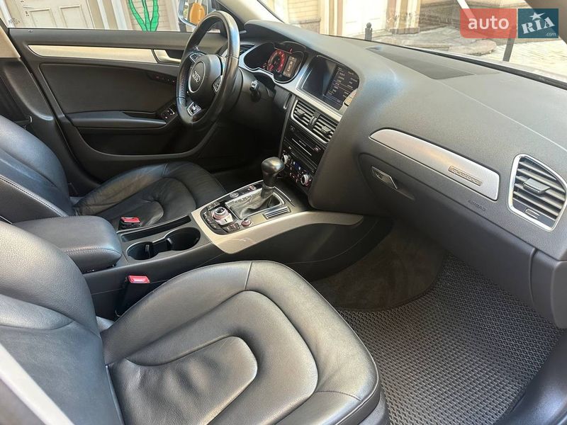 Седан Audi A4 2015 в Киеве