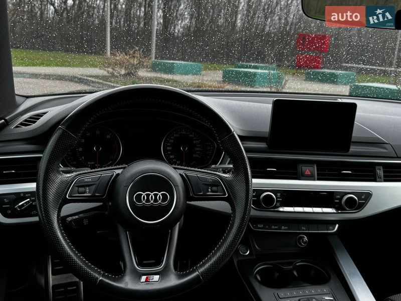 Универсал Audi A4 2016 в Запорожье