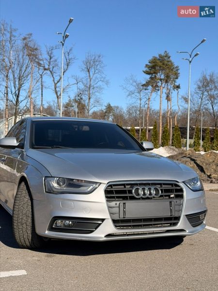 Седан Audi A4 2015 в Харкові