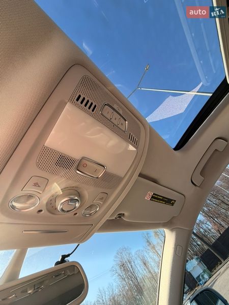 Седан Audi A4 2015 в Харкові