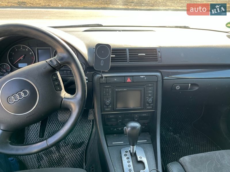 Універсал Audi A4 2004 в Львові