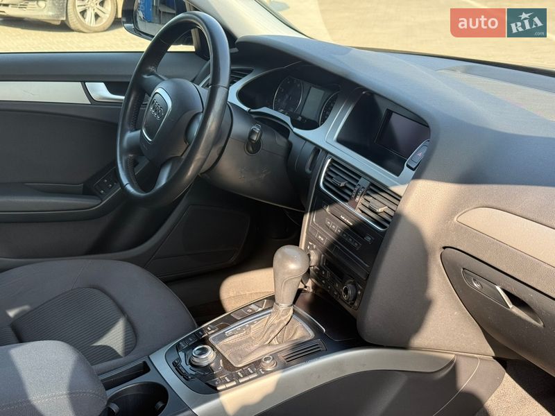Універсал Audi A4 2009 в Рівному