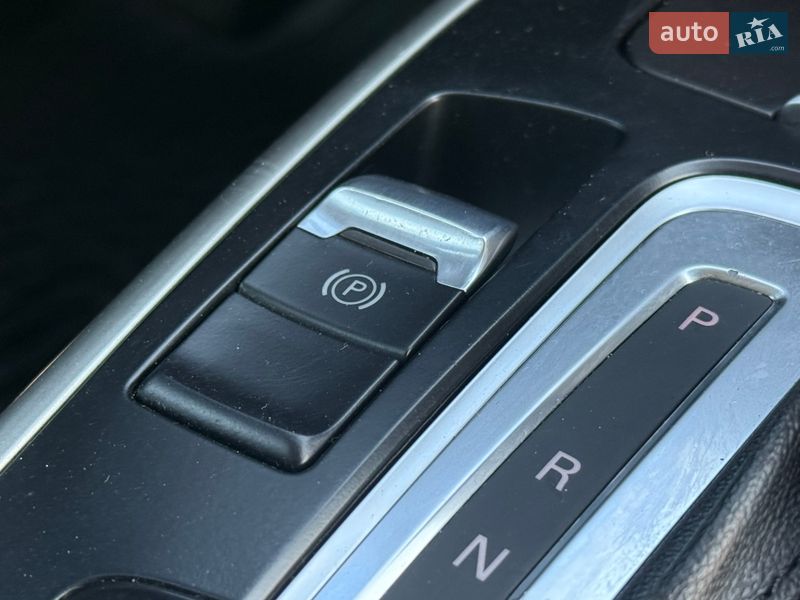 Універсал Audi A4 2009 в Рівному