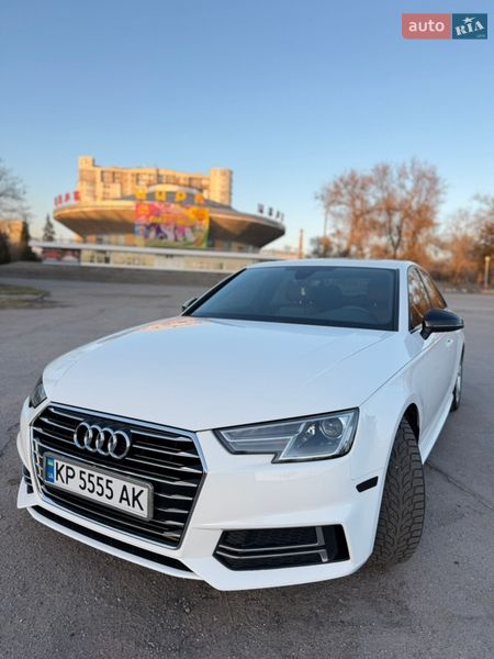 Седан Audi A4 2018 в Запорожье