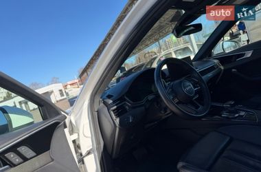 Седан Audi A4 2022 в Полтаве