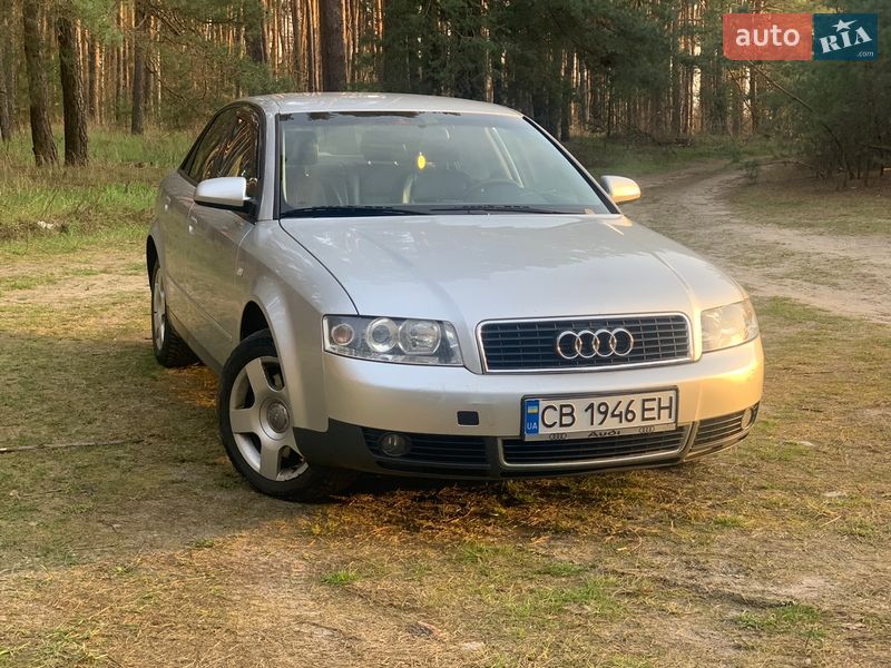 Седан Audi A4 2002 в Ичне