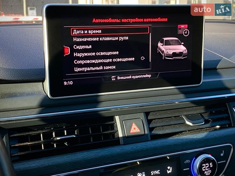Седан Audi A4 2016 в Киеве