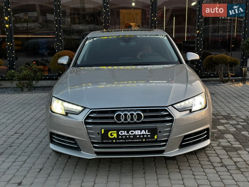 Седан Audi A4 2017 в Львові