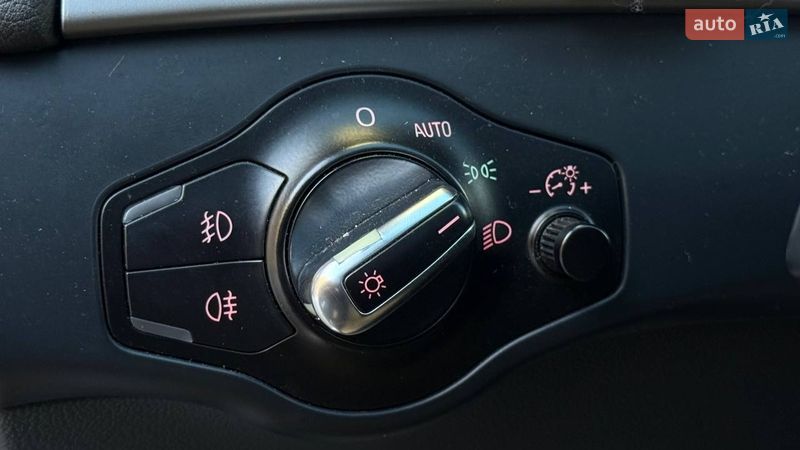 Седан Audi A4 2013 в Миколаєві