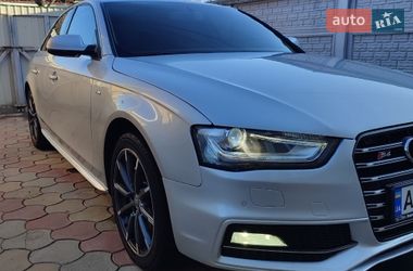 Седан Audi A4 2013 в Пирятине