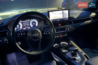 Седан Audi A4 2022 в Полтаве