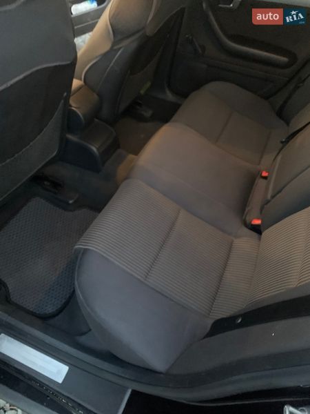 Универсал Audi A4 2005 в Вараше