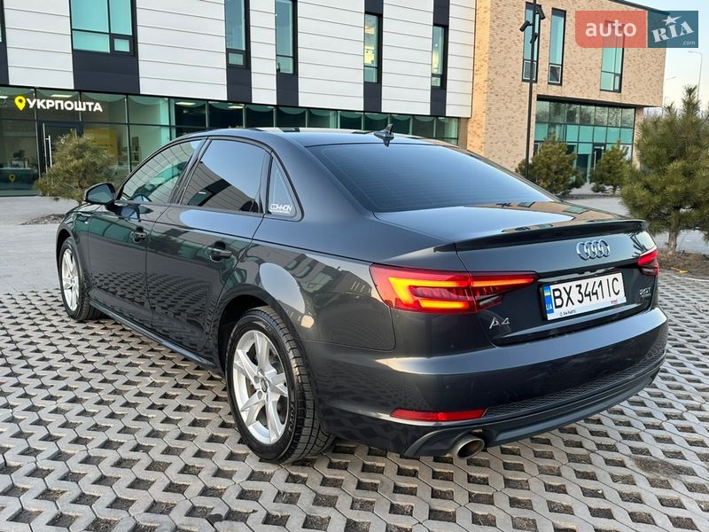 Седан Audi A4 2018 в Хмельницком