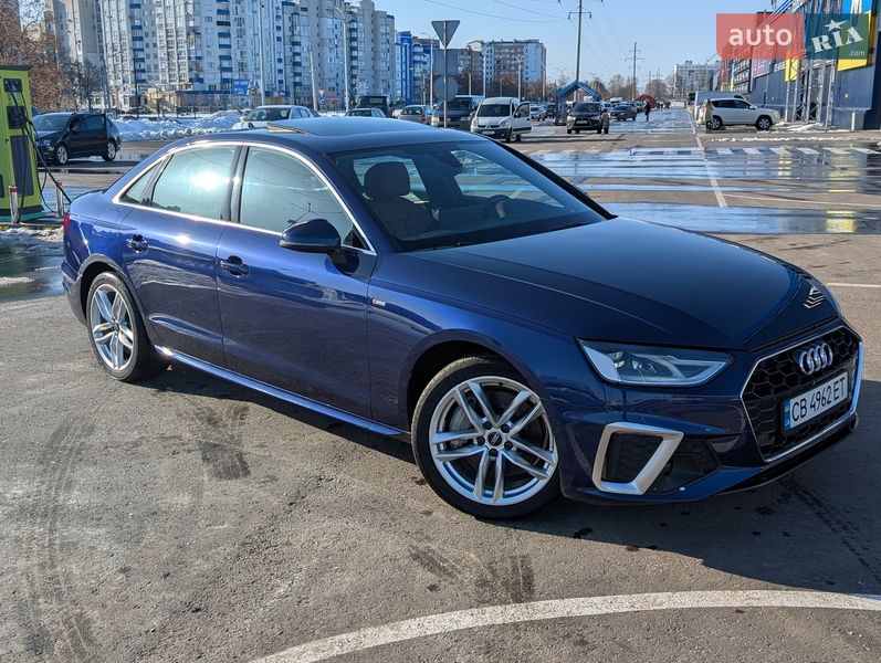 Седан Audi A4 2020 в Чернигове