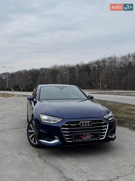 Седан Audi A4 2020 в Днепре