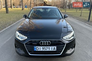 Седан Audi A4 2021 в Киеве