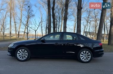 Седан Audi A4 2021 в Киеве