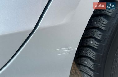 Седан Audi A4 2011 в Днепре